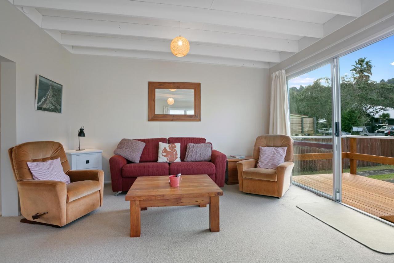 Clara'S Togs And Towels - Waihi - Bachcare Nz Villa Exterior photo